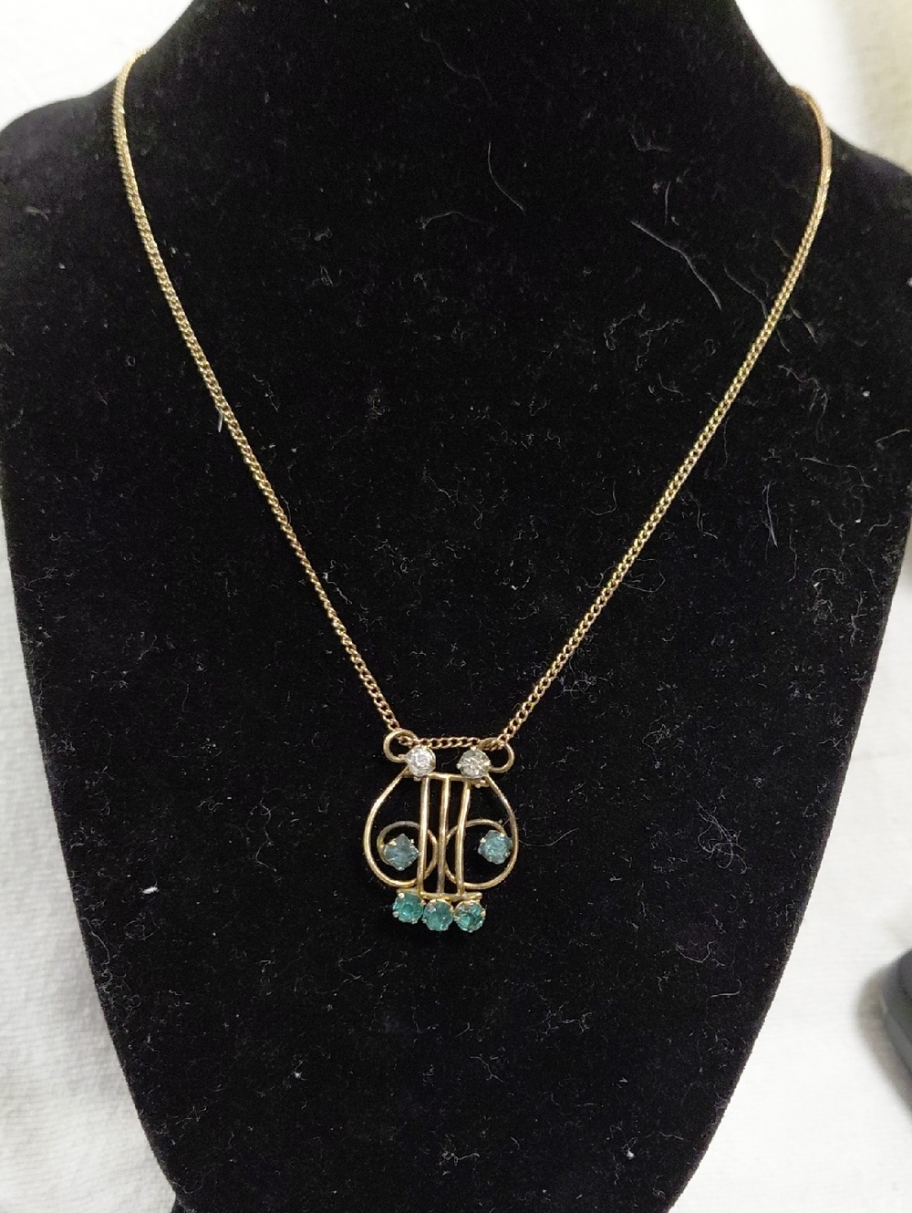 Vintage Treble Clef Necklace Blue-Green Stones